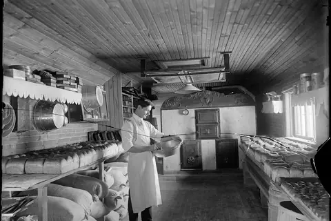 Rowe's Cornish Bakers photo 1